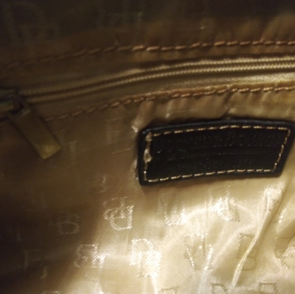 Purse - Picture 4 of 4